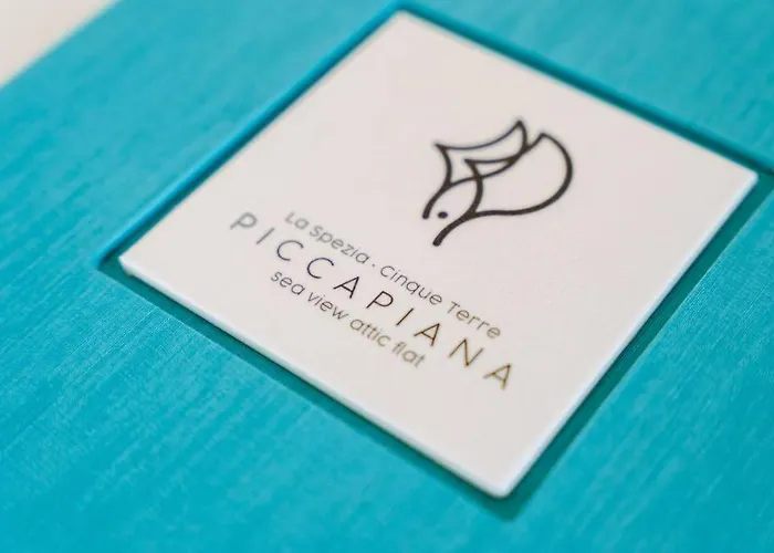 Piccapiana Sea View Attic Flat - Mytouristhome